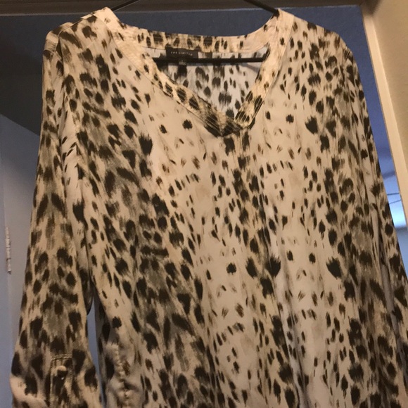 Women blouse - Picture 5 of 7